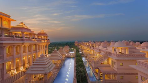 Luxury Hotels & Resorts in Gurgaon | ITC Grand Bharat, a Luxury Collection Retreat, Gurgaon, New Delhi Capital Region Itc Hotels, Soaking Tubs, Pool Umbrellas, Escalante National Monument, Spa Interior, Spa Tub, Luxury Boutique Hotel, Luxury Homes Dream Houses, Grand Staircase