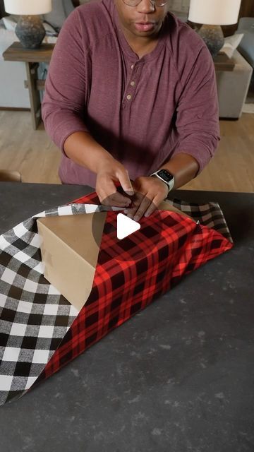 How To Wrap A Big Box Gift, Big Box Gift Wrapping Ideas, Wrapping Hacks, Creative Wrapping, Gifts Wrapping, Gifts Wrapping Diy, Problem Solved, Holidays Christmas, Box Gift