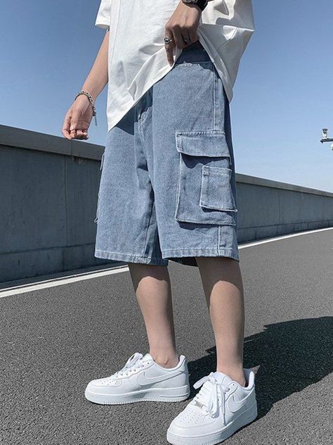 Denim Pants Outfit Casual, Punk Fabric, Cargo Shorts Outfit, Tomboy Stil, Look 80s, Cargo Outfit, Short Pants Outfit, Jean Short Outfits, Urban Apparel