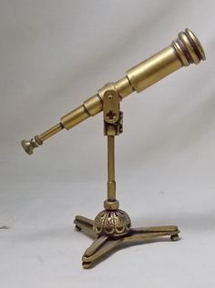 Dollhouse Telescope tutorial | 1000+ images about Miniatures on Pinterest | Dollhouse miniatures ... Miniature Telescope Diy, Dollhouse Pendant Light Diy, Miniature Telescope, Small Telescope, Miniature Steampunk, Mini Telescope, Steampunk Miniatures, Victorian Dollhouse Miniatures, Diy Telescope