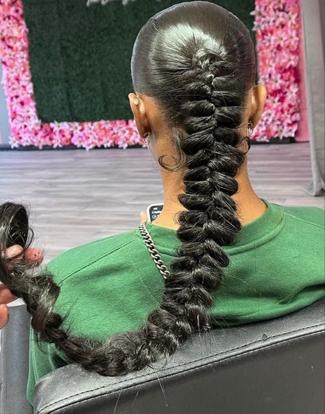 Fishtail Braided Ponytail Hairstyles, Braided Ponytail Fishtail, Fishtail Braid Slick Back, Braided Pointy Tail Black Women, Fishtale Braid Black Women, Fish Tale Braids For Black Women, Braided Pony Tailed Hairstyle Black Women, Fishtail Braid Ponytail Black Women, Slick Back Fishtail Braid