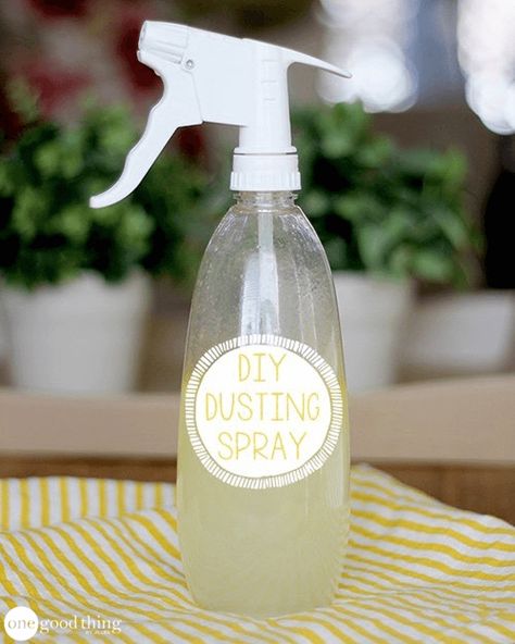 Diy Dusting Spray, Dusting Spray, Homemade Cleaning Supplies, One Good Thing By Jillee, Essential Oils Cleaning, Homemade Cleaning Products, Natural Cleaners, Diy Cleaners, Cleaning Recipes