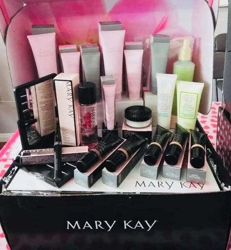 Kosmetyki Mary Kay, Mary Kay Marketing, Imagenes Mary Kay, Avon Anew, Mary Kay Business, Beauty Stuff, Mary Kay, Makeup, Beauty