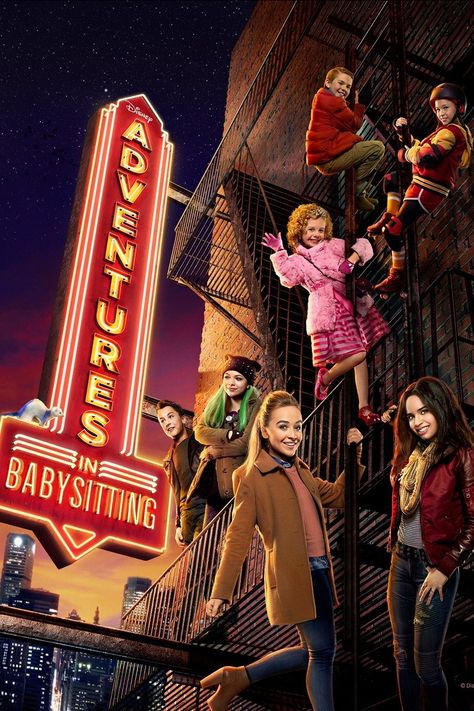 Adventures In Babysitting 2016, Disney Original Movies, Walt Disney Movies, Adventures In Babysitting, Disney Channel Movies, Elisabeth Shue, Night Film, Bon Film, Baby Sitting