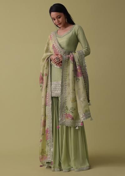 Silk Sharara Suit, Abla Work, Silk Sharara, Desi Dress, Trendy Outfits Indian, Pista Green, Desi Wear, Mode Turban, Traditional Indian Dress