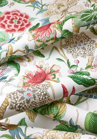 F913658 HILL GARDEN Printed Fabrics Coral and Green from the Thibaut Grand Palace collection Floral Bedroom Decor, Thibaut Fabric, Hill Garden, Thibaut Wallpaper, Floral Pattern Wallpaper, Floral Bedroom, Turquoise Wallpaper, Grand Palace, Garden On A Hill