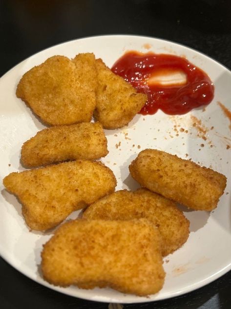 Chicken Nuggets Aesthetic, February Vibes, Recovery Meals, Chicken Nuggies, Toddler Nutrition, Recovery Food, Food Captions, Food Drink Photography, Healthy Food Motivation