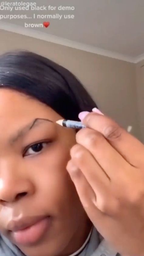 bhcmakeup on Instagram: Eyebrow tutorial ?🥰🔥🔥Tag your makeup bestie. Follow 👉🏾@bhcoskin for skin products Follow 👉🏾@finaafricanhairbraiding 👈🏾 for braids inspo @… Born This Way Concealer, Beauty Boss, Yay Or Nay, Eyebrow Tutorial, Beauty Looks, Dark Skin Women, Makeup For Black Women, Glossy Lips, Makeup Goals