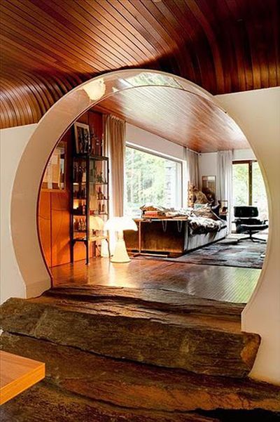 hobbit hole Earth Sheltered Homes, Casa Hobbit, Earth Sheltered, Interior Minimalista, Cob House, Hobbit House, Earth Homes, Earthship, Home Goods Decor