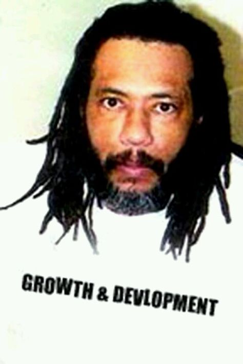 Larry Hoover Gd Folk, Larry Hoover, Gangster Disciples, Gangster Party, Chicago Gangs, T Shirt Sketch, Real Gangster, Tarot Card Tattoo, Gang Culture