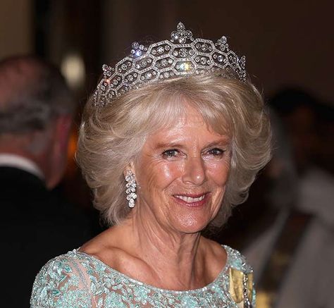 This royal is a very big Game of Thrones fan, says Kit Harington Camila Parker, Prinz Charles, Camilla Duchess Of Cornwall, Reine Elizabeth Ii, Prince Charles And Camilla, Camilla Parker Bowles, Reine Elizabeth, Royal Tiaras, Princess Elizabeth