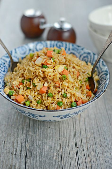 Simply Scratch Easy Vegetable Fried Brown Rice with Egg - Simply Scratch Brown Rice Recipes Easy, Rice Recipes Easy, Vegetable Fried Rice Recipe, Fried Brown Rice, Easy Chicken Breast, Vegetable Fried Rice, Brown Rice Recipes, Easy Vegetable, Easy Rice Recipes