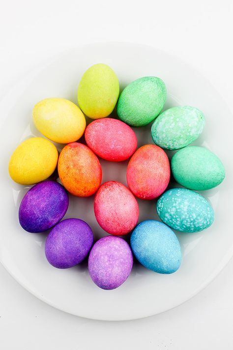 Decorating Eggs, Easter Activities For Kids, Speckled Eggs, Egg Dye, Kids Rainbow, Easter Egg Dye, Kids Games, Coloring Easter Eggs, Easter Activities