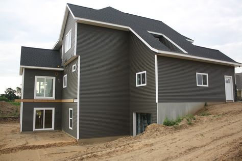 House on Tufton: The Build: Exterior Stone, Siding, and Driveway Oh My! Exterior Vinyl Siding Colors, Grey Vinyl Siding, Stone Siding Exterior, Siding Colors For Houses, Vinyl Exterior Siding, Exterior Siding Options, Exterior Siding Colors, Exterior House Siding, Paint House