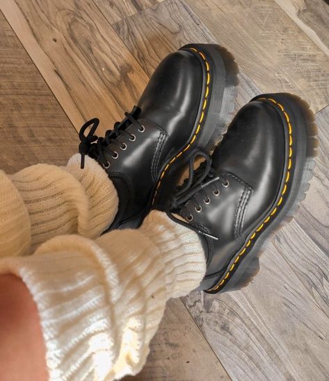 Doctor Martens Shoes, Doctor Martens Aesthetic, 8053 Dr Martens, Doctor Martens Boots, Doctor Martens Outfit, Doc Martens 8053, Dr Martens 8053 Quad, Dr Martens Aesthetic, 8053 Quad