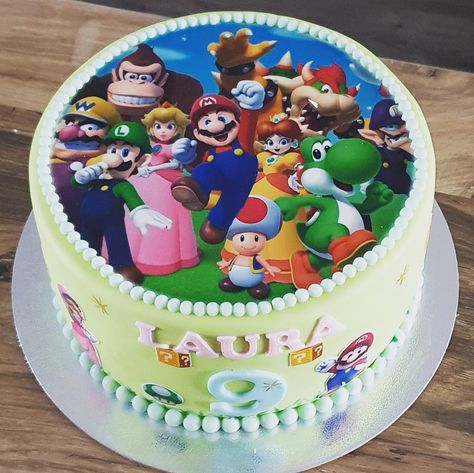 Super mario taart cake Super Mario Bros Sheet Cake, Mario Party Cake Ideas, Birthday Cake Super Mario, Super Mario Birthday Party Cake, Super Mario Birthday Cake, Mario Birthday Cake, Sonic Cake, Super Mario Cake, Mario Cake