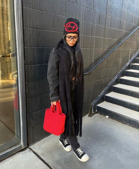 Winter Outfits Blackgirl Street Wear, Baddie Birthday Outfit Winter, Streetwear Poses Photo Ideas, Winter Birthday Outfit, Hat Outfits, Female Streetwear, Beanie Outfit, Mens Casual Outfits Summer, Black Men Street Fashion