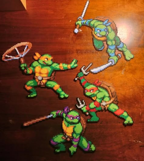 Ninja Turtle Pixel Art, Tmnt Perler Bead Patterns, Ninja Turtles Perler Beads, Tmnt Pixel Art, Dragon Fruit Images, Perler Bead Mario, Melty Bead Designs, Melty Bead Patterns, Pixel Beads