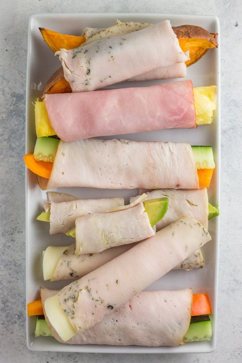 Deli Meat Wraps, Meat Wraps, Deli Wraps, Gina Livy, Healthy Lunch Box Ideas, Lunch Saludable, Protein Veggies, Herb Turkey, Adult Lunches