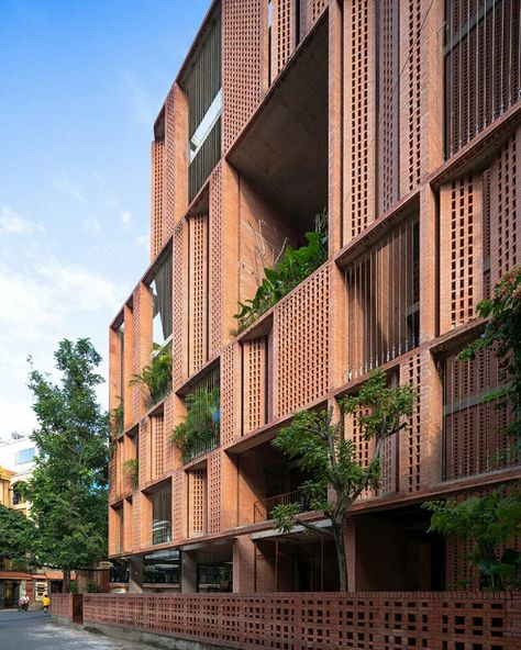 tropical space encloses 'premier office' with a porous brick facade City Office, Office Pictures, Brick Architecture, Exposed Concrete, Brick Facade, Concrete Structure, Natural Ventilation, Ground Floor Plan, Space Architecture