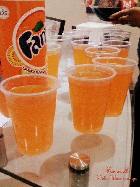 Fanta Naranja Aesthetic, Orange Fanta Aesthetic, Fanta Drink Aesthetic, Fanta Aesthetic Orange, Orange Soda Aesthetic, Fanta Aesthetic, Leaving On A Jet Plane, Fanta Orange, Michael Angelo