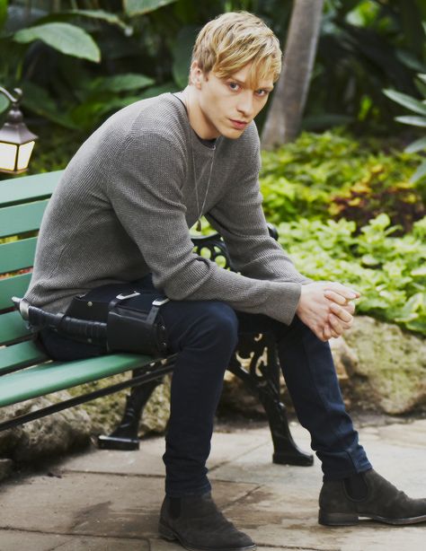 Will Tudor  Devon Monroe- Belle's Brother Dissociative Personality Disorder Will Tudor Shadowhunters, Shadowhunters Sebastian, Sebastian Shadowhunters, Clary And Sebastian, Jonathan Christopher Morgenstern, Sebastian Verlac, Will Tudor, Jonathan Morgenstern, Sebastian Morgenstern