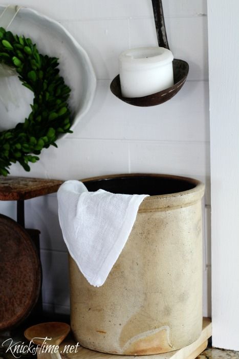 Antique Crock - KnickofTime.net Crock Decor Farmhouse Style, Antique Crocks Decor Ideas, Vintage Crocks Decorating With, Antique Crock Christmas Decor, Crocks Decor Ideas, Crocks Decor, Crock Ideas, Crock Decor, Primitive Crocks