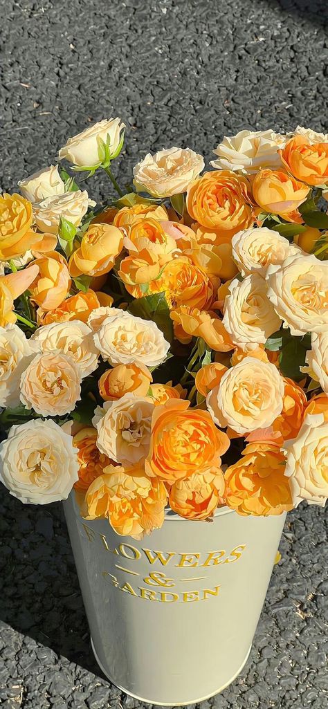 Yellow Roses Bouquet, Fake Flower Bouquet, Boquette Flowers, Classic Outfit, Nothing But Flowers, Plant Aesthetic, Flower Therapy, Too Good To Be True, Beautiful Bouquet Of Flowers