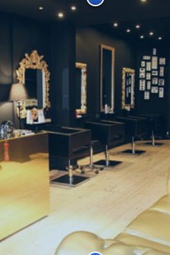 Hair salon. Black walls. Gold mirrors. Black modern chairs. This is a good reference. Black And Gold Hair Salon, Salon Suite Decor Ideas, Beauty Studio Ideas, Black And Gold Hair, Black Hair Salon, Salon Suite Decor, Black Hair Salons, Hair Salon Interior, Hair Salon Decor