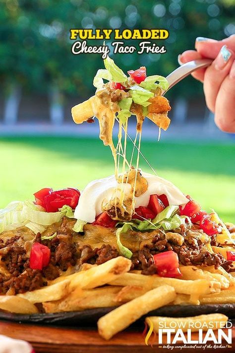 Taco Fries, Onion Ring, Yummy Salads, The Slow Roasted Italian, Menu Planner, Gooey Cheese, Ooey Gooey, Quick Dinner Recipes, Fajitas