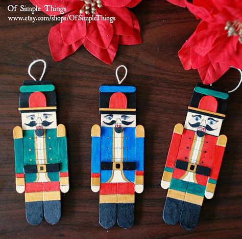 Nutcracker Christmas Decorations, Popsicle Crafts, Christmas Crafts To Make, Hand Painted Christmas, Fun Christmas Crafts, Christmas Wood Crafts, Christmas Ornaments Homemade, Christmas Ornament Crafts, Handmade Christmas Ornaments