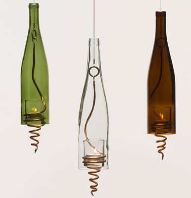 David Guilfoose, designer, author and owner  wine bottle lamps  displayed on the jezzbean site. can find the original images  at greenwinebottles.com. Recycled Bottle Crafts, Wine Bottle Lanterns, Wine Bottle Project, Old Wine Bottles, Wine Bottle Lamp, Recycled Wine Bottles, Recycled Wine Bottle, Wine Bottle Corks, Wine Bottle Art