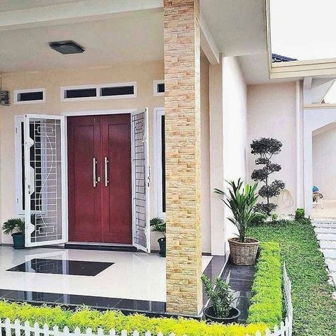 Modern Exterior Paint Colors, House Main Door, Home Designs Exterior, House Main Door Design, Home Door Design, Exterior Paint Color, House Construction Plan, Unique House Design, Main Door Design