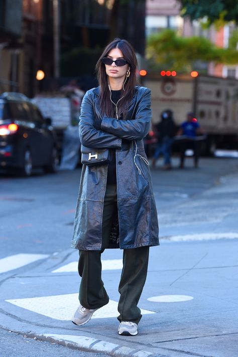 Leather Trench Coat Outfit, Balenciaga Coat, Best Celebrity Halloween Costumes, Dark Stars, Celebrity Style Icons, Trench Coat Outfit, Celebrity Halloween Costumes, Black Leather Coat, Green Trousers