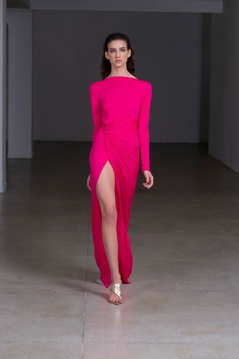 Dress Runway, Pre Fall Fashion, Fall Fashion Trends Women, Prabal Gurung, Silk Charmeuse, Hello Spring, Fashion Show Collection, Fashion 2020, Vogue Paris