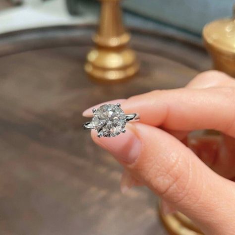 Delicate Gold Ring, Prong Engagement Rings, Solitaire Ring Set, Real Diamond Rings, Wedding Rings Round, Gold Solitaire Ring, Wedding Rings Solitaire, Cvd Diamond, Round Cut Engagement Rings