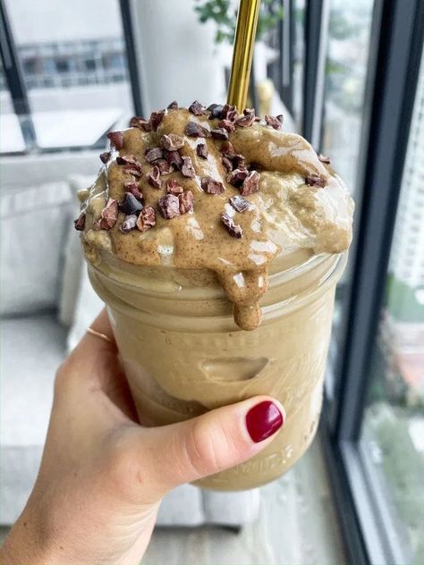 Chocolate Breakfast Smoothie, Coffee Breakfast Smoothie, Breakfast And Coffee, Recipe Smoothie, Chocolate Breakfast, Chocolate Smoothie, Coffee Chocolate, Chocolate Protein Powder, Coffee Breakfast