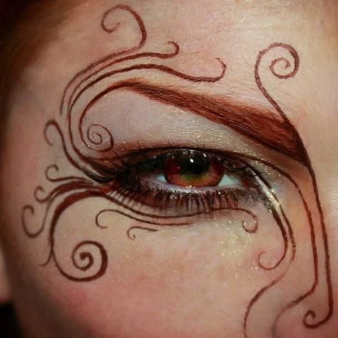 Inspo // Dalish // Vallaslin Elven Makeup, Smink Inspiration, Fairy Makeup, Elf Makeup, Stage Makeup, Halloween Make Up, Fairy Costume, Fantasy Makeup, Costume Makeup