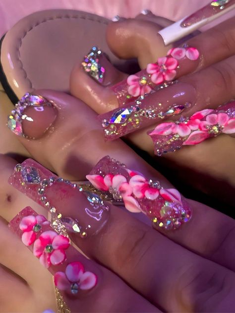 Nail Infection Customize Nails, Acrylic Nails Bling, Toes Ideas, Ongles Bling Bling, Nail Designs Bling, Nails Bling, Aqua Nails, Nail Infection, 3d Flower Nails