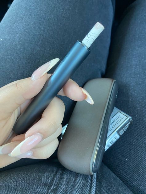 High Iq Aesthetic, Heets Iqos Aesthetic, Iqos Iluma Aesthetic, Iqos Iluma, Earphone Aesthetic Tumblr, Vapepod Aesthetic Flava, Pretty Pens, Where Is My Mind, Fake Pictures