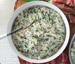 Hot Spinach Dip Epicure Recipes Dips, Epicure Dip Recipes, Epicure Dips, Hot Spinach Dip Recipe, Hot Spinach Dip, Epicure Recipes, Spinach Dip Recipe, Pain Pita, Cheesy Dip