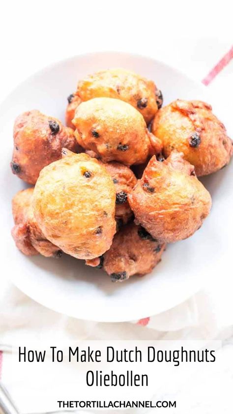 Dutch Oliebollen Recipe, Oliebollen Recipe, Portuguese Doughnuts Recipe, Dutch Bitterballen Recipe, Drop Donuts Old Fashioned, Yeasted Donut Recipe, Dutch Baking, Dutch Desserts, Dutch Christmas