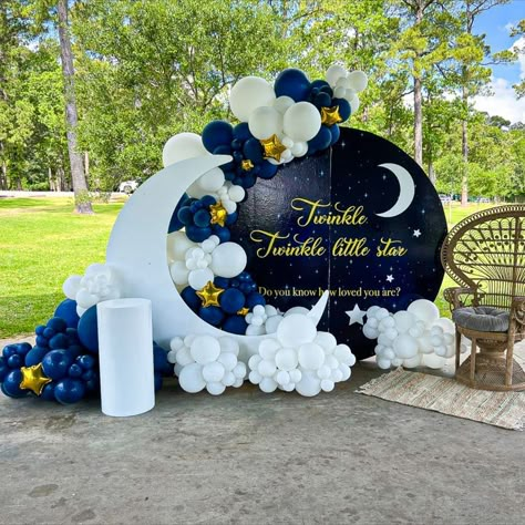 crescent ascent wall navy blue and white balloons with peacock chair Star Theme Party Decorations, Moon And Stars Balloon Backdrop, Moon Themed Decorations, Crescent Moon Balloon Arch, Moon And Star Party Decorations, Moon And Stars Theme Party, Dark Blue Baby Shower Ideas, Moon Theme Baby Shower Ideas, Over The Moon Balloon Arch