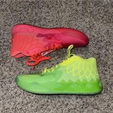 Really Cool Rick And Morty Themed Basketball Shoes In Great Condition Would Keep But Don’t Fit Rick And Morty, Basketball Shoes, Nike Men, Nike Shoes, Athletic Shoes, Basketball, Man Shop, Nike, Tattoos