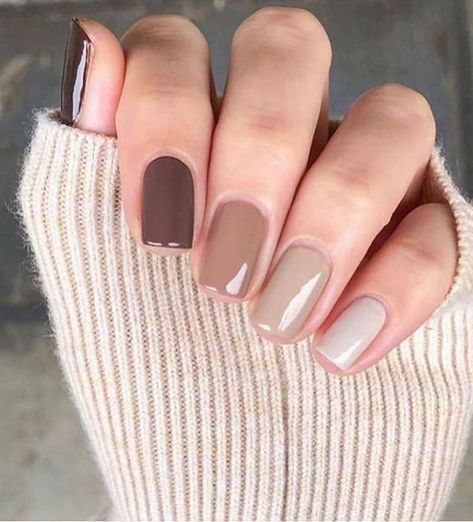 Diseños de uñas color café para lucir increíble este verano Uñas Color Cafe, Neutral Nail Designs, Neutral Nail Color, Short Square Nails, Her Nails, Nagel Inspo, Beautiful Nail Designs, Neutral Nails, Chic Nails