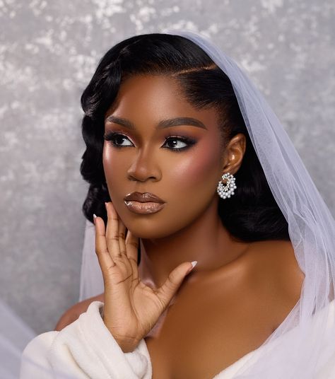 Full sultry bridal look captured in its true essence ✨✨ Hair @prikelshairltd 📸 @blakeyephotography Earring @sparkling___stones Belle @aa.ra.ni_ #bride #bridal #2024bride #ghana #ghanawedding #makeupartist #makeup #makeuptutorial #hairgoals #hairstyles Bridal Makeup For Dark Skin Brides, Black Bridal Makeup Dark Skin, Wedding Day Makeup For Bride Brown Eyes, Soft Bride Makeup, Bridal Shower Makeup, Bridal Makeup Pictures, Black Bridal Makeup, Bride Hairstyles For Long Hair, Wedding Makeup Bride