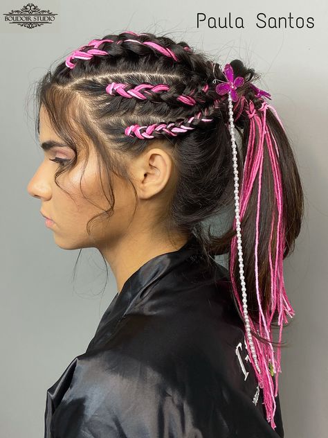 Hiphop Hairstyles Dance, Hiphop Hairstyles, Hip Hop Hair, Festival Braids, Beautiful Black Hair, Hair Catalog, Portraiture Drawing, Dance Hairstyles, Old Fashion Dresses