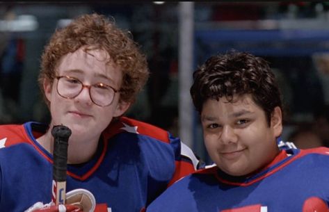 Lester Averman The Mighty Ducks, Goldberg Mighty Ducks, Lester Averman, Greg Goldberg, D2 The Mighty Ducks, 1990s Films, Duck Pictures, Duck Photo, Mighty Ducks