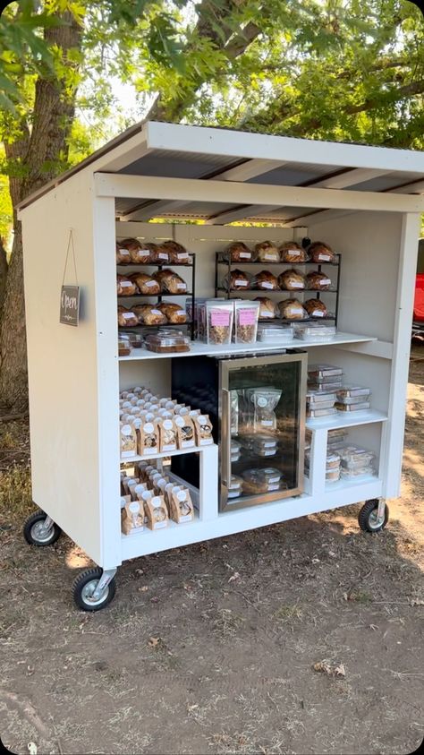 Casey Lynn’s Kitchen | Roadside Bakery Cart opens today @ Noon!! 716 S Forewood Dr Ark city | Instagram Bakery Inspiration Design, Bake Stand Display, Farmers Market Baking Ideas, Bakery On Wheels, Bakery Market Display, Bakery Shop Ideas, Mini Market Design Interior, Porch Pick Up Bakery, Cute Farmers Market Booth