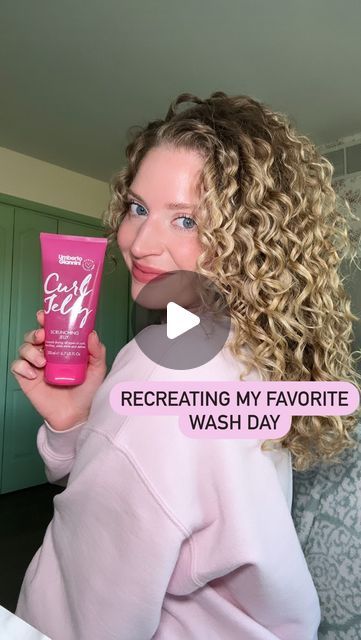 Barbara DelleMonache | CurlVitality on Instagram: "Do my curls look like the pic?! I recreated my favorite wash day of all time from 2021. Here I used the Banana Butter Leave-In and Curl Jelly from @umbertogiannini- which you can try in @curlsmonthly this month 😍 This VIRAL gel is so popular that one is sold every minute 🙊 I love my frizz free, soft results! Comment “CURLS MONTHLY” if you want the link to subscribe to try it for yourself this month 🩷 #curlroutine #curljelly #curlyhair" Umberto Giannini Curl Jelly, Curl Jelly, Curl Routine, Banana Butter, Wash Day, Fitness Advice, Frizz Free, Leave In, All Time